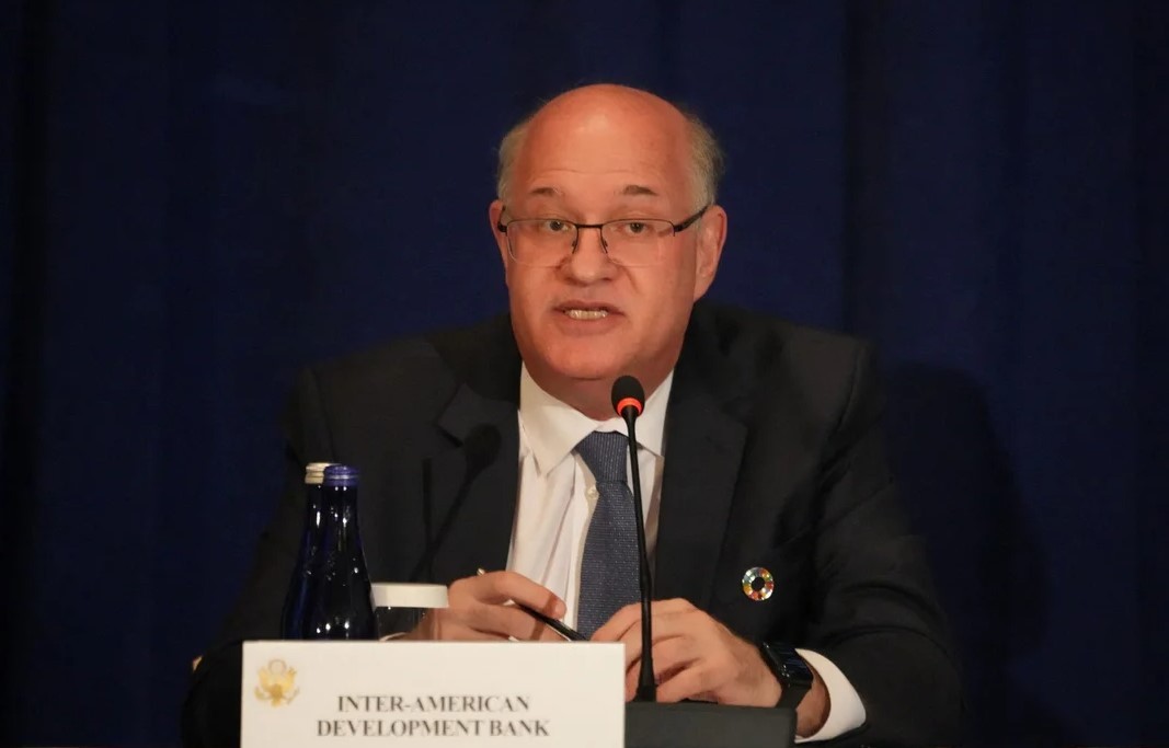 El respaldo del BID al Gobierno: aprueban un paquete de ayuda de USD 10.000 millones | Economía