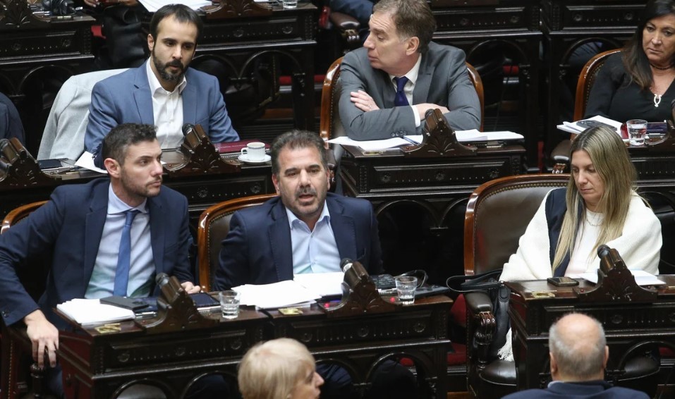 El PRO pidió investigar el corte de luz que afectó el cierre de listas en la provincia de Buenos Aires | Política