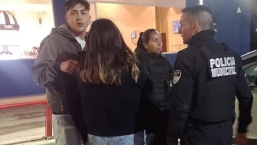 Escobar: efectivos de la Policía Municipal salvaron a un bebé que se estaba ahogando | Actualidad