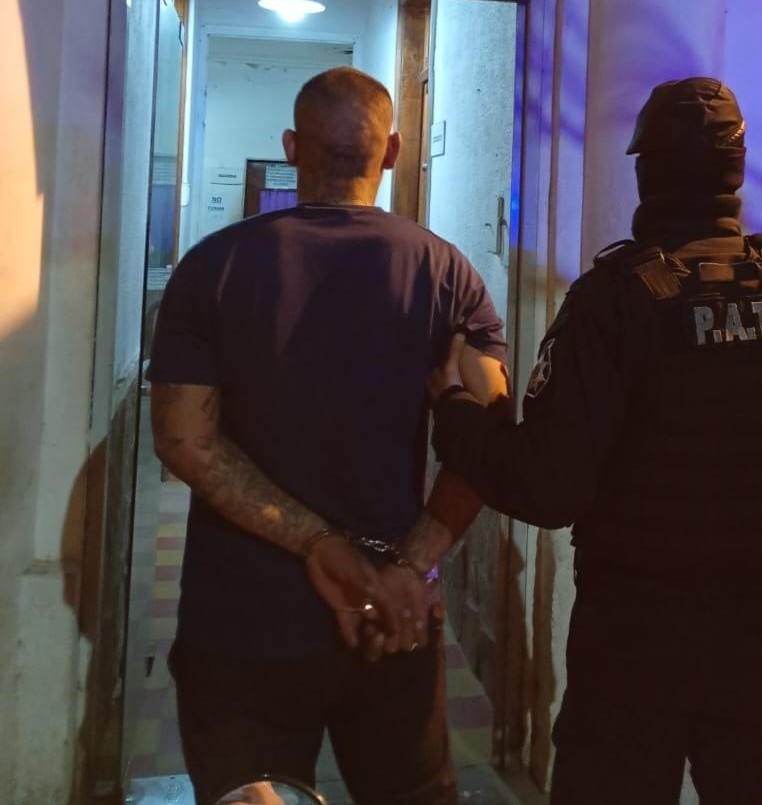 Detuvieron a los líderes de la barra de Unión por portación de armas | Deportes