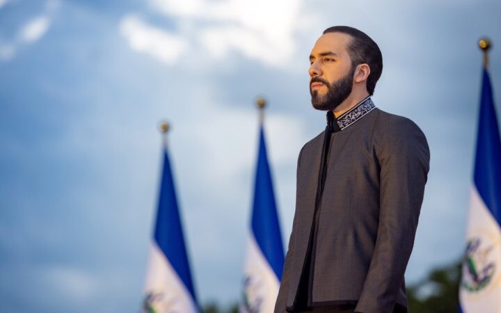 Bukele niega que la reelección indefinida sea "el fin de la democracia" en El Salvador | Internacionales