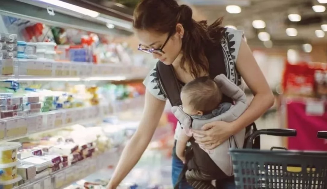 Criar un hijo en Argentina ya cuesta más de $530.000 por mes, según el INDEC | Economía