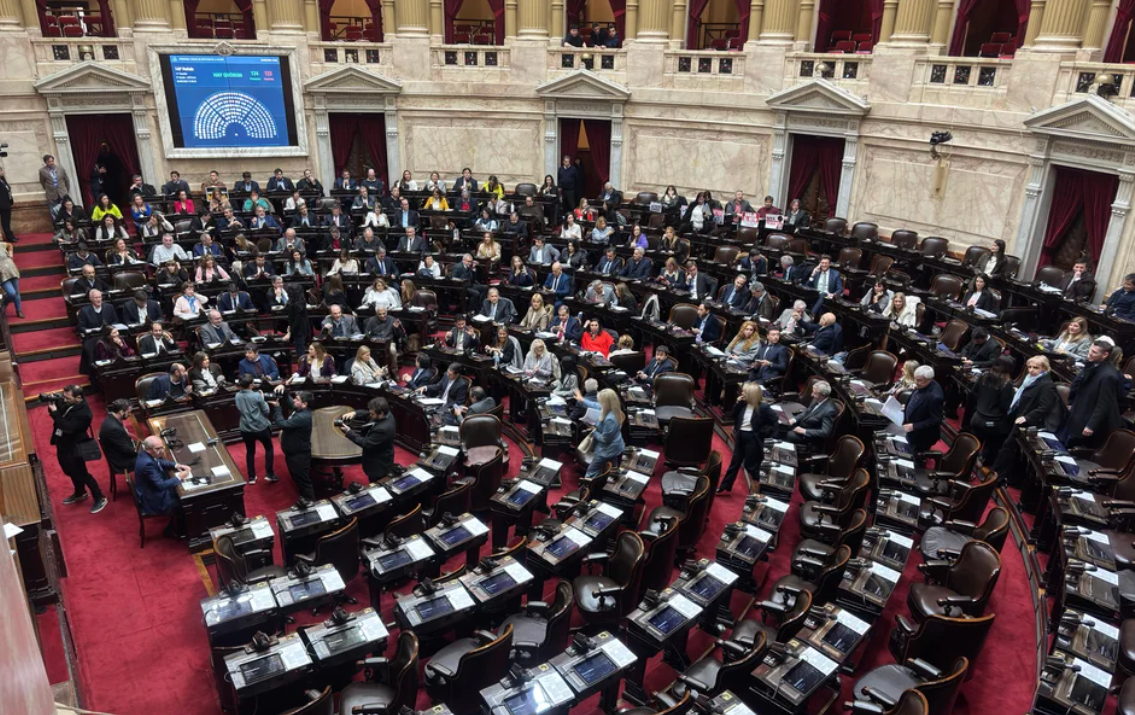 Sesión clave en el Congreso: la oposición busca voltear por primera vez un veto de Milei | Política