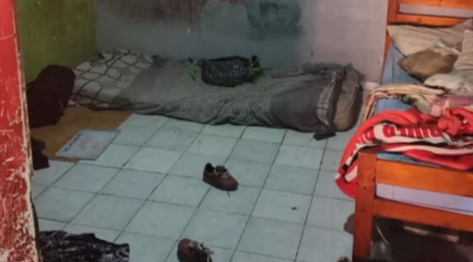 Un chico de 15 años apuñaló a su padrastro para defender a su mamá, pero la detenida terminó siendo ella | Actualidad