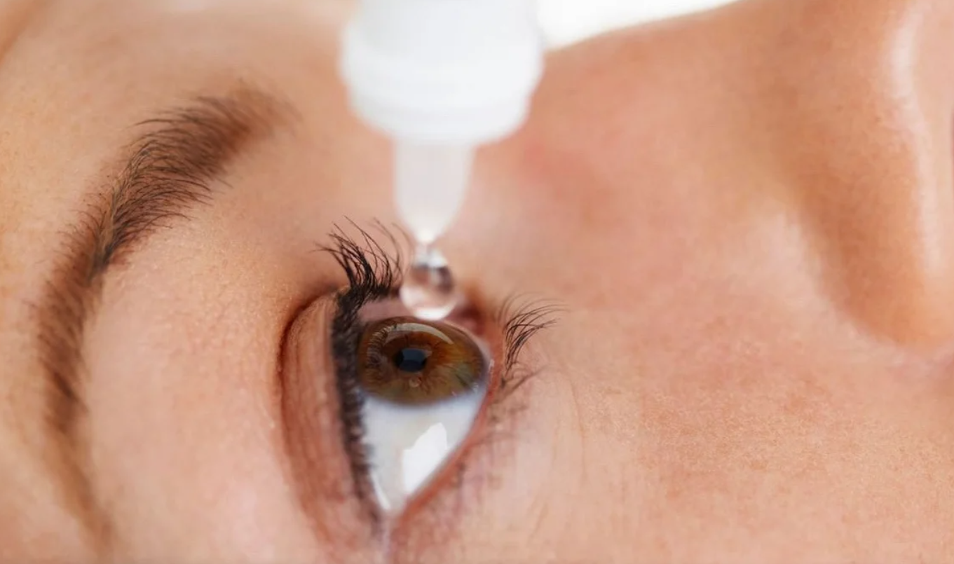 Sin anteojos: ANMAT aprobó las primeras gotas que corrigen la presbicia | Actualidad