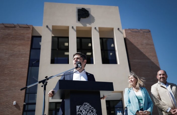 Tras el triunfo, Kicillof le advirtió a Milei que el pueblo "le dijo que no a la motosierra" | Política