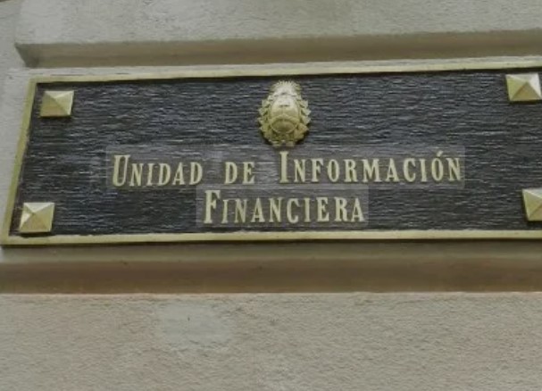 La UIF impuso la multa más grande de su historia: Merrill Lynch incumple normas antilavado | Economía