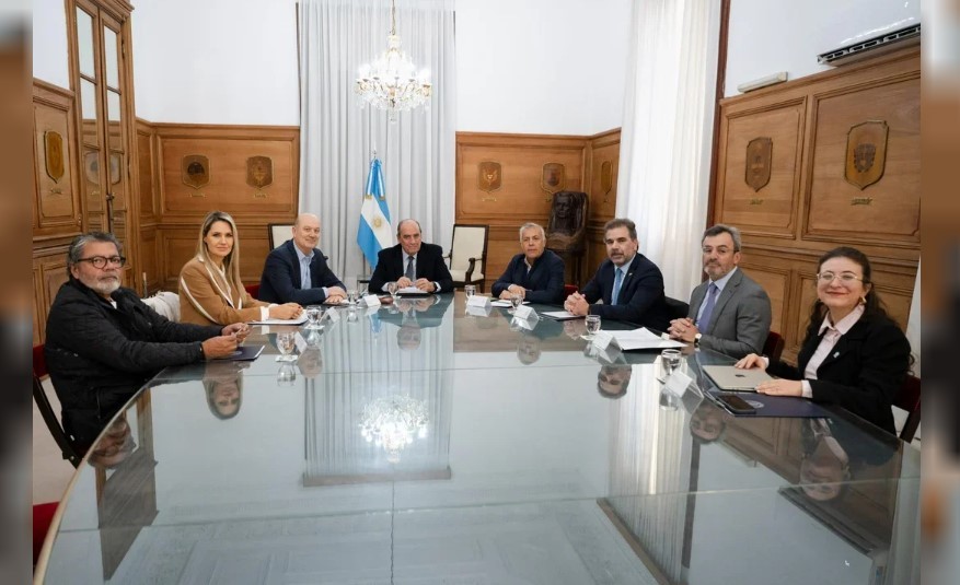 Tras el apoyo de Estados Unidos, el Gobierno reflota el Consejo de Mayo | Política