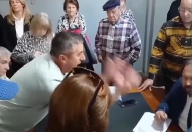 Tensión en 9 de Julio: productores inundados queman gomas y copan la municipalidad | Economía