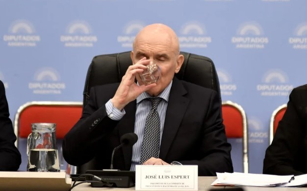 Presupuesto 2026 en vilo: opositores reclaman apartar a Espert tras investigación en EE. UU. | Política