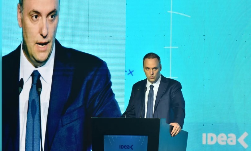 El Gobierno envía leyes económicas y laborales al Congreso para que "la micro acompañe a la macro" | Política