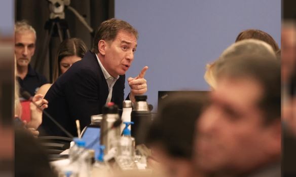 Fiscal dictamina a favor de que La Libertad Avanza reimprima la cartelería y afiches Así lo dispuso Ramiro González | Política