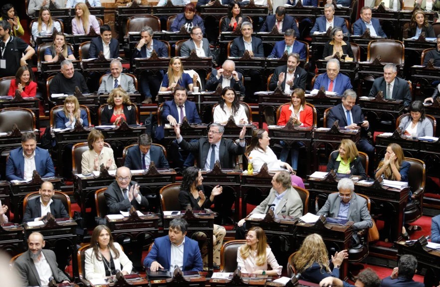 Elecciones: el Peronismo busca alcanzar 100 bancas y el oficialismo tener un tercio del Parlamento | Política