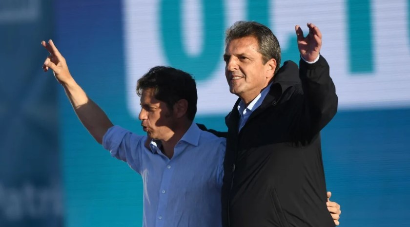 Kicillof y Massa cierran la campaña bonaerense de Fuerza Patria en San Martín | Política