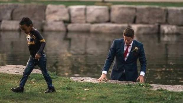 El novio que se lanzó al agua el día de su boda para salvar a un nene que se estaba ahogando | Curiosidades