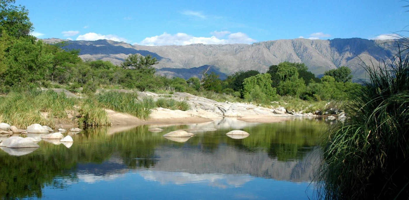 Increíble: venden frascos con aire de las sierras de Córdoba | Curiosidades