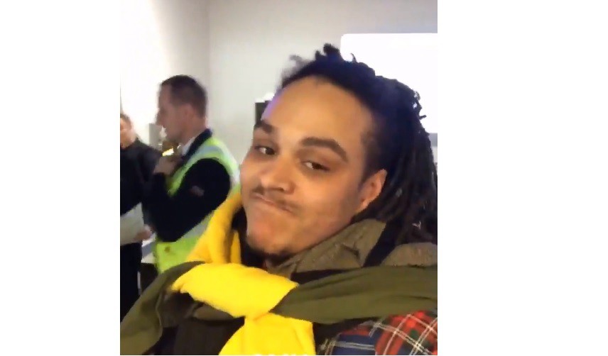 No lo dejaron subir al avión porque se puso toda su ropa para no pagar exceso de equipaje | Curiosidades