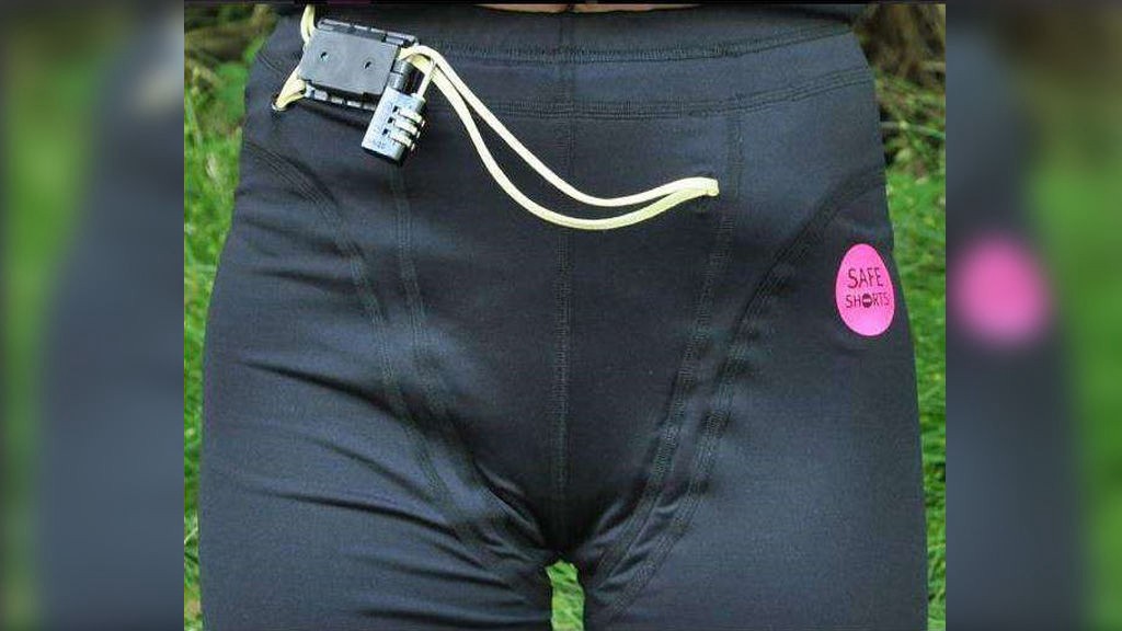 Una diseñadora creó unos pantalones antiviolaciones tras ser abusada | Curiosidades