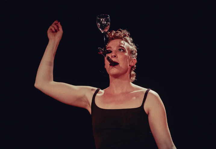 La cantante francesa Barbara Weldens muere electrocutada en el escenario | Espectáculos