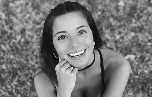 La cantante de Rombai muy hot en Instagram: foto en ropa interior de encaje negro en la cama | Espectáculos