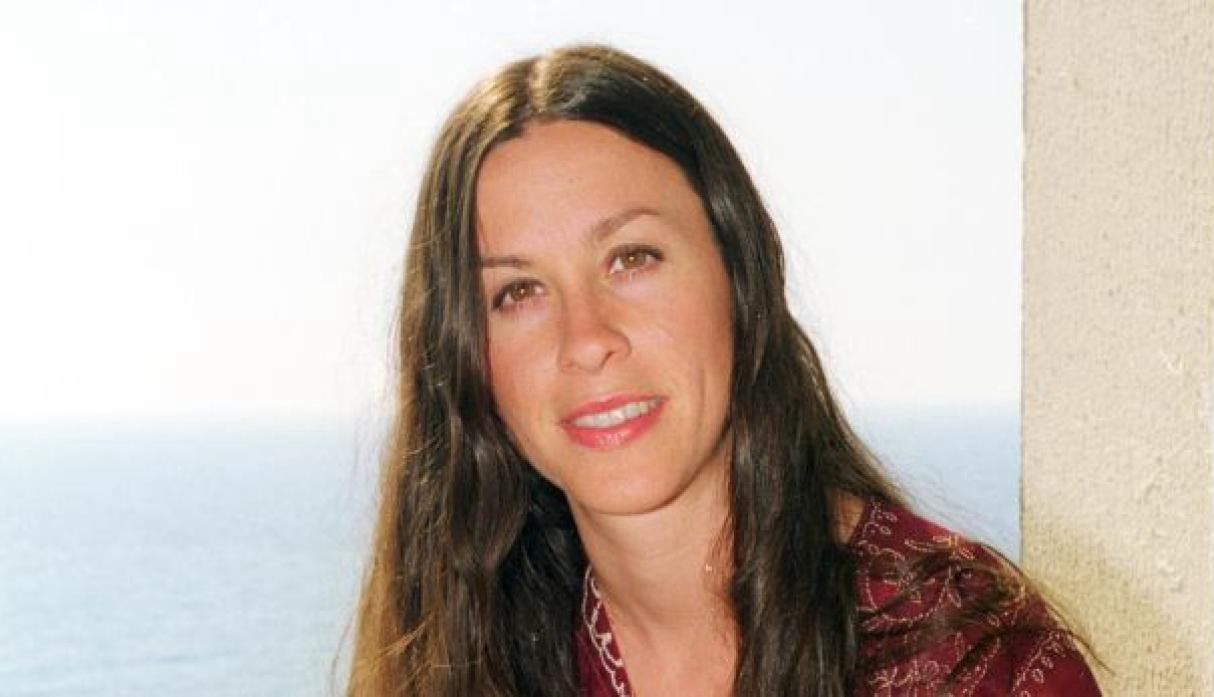El rotundo cambio de look de Alanis Morissette | Espectáculos