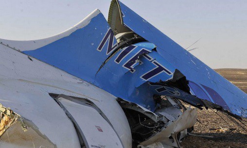 Un avión se incrustó en un edificio | Internacionales