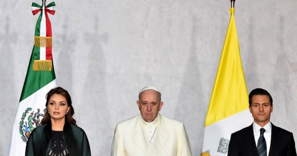 El Papa en México: "El camino del privilegio fomenta la corrupción y el narcotráfico" | Internacionales