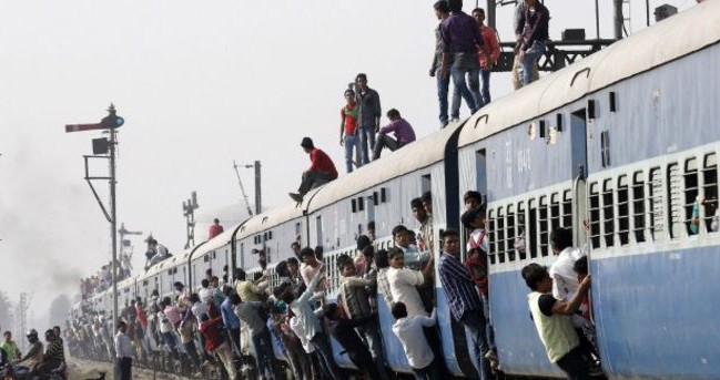 Tres jóvenes murieron al intentar sacarse una selfie con un tren | Internacionales