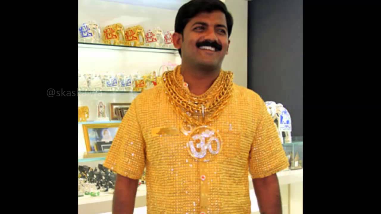 Asesinan a golpes al millonario indio famoso por su camisa de oro, la más cara del mundo | Internacionales