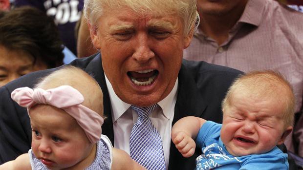 Video: así reaccionó Donald Trump ante un bebé que lloraba mientras hablaba | Internacionales