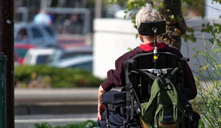 Una mujer murió al incendiarse su silla de ruedas eléctrica | Internacionales