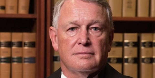 Un juez a una víctima de violación: “¿Por qué no juntaste las rodillas?” | Internacionales