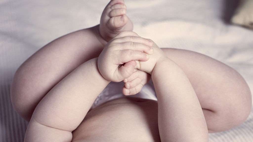 Condenan a 12 años de prisión a un padre que bañó con agua hirviendo a su bebé de 5 meses | Internacionales