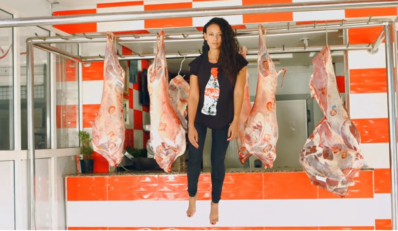 "Yo también soy persona, te lo juro": impactante campaña contra la violencia de género | Internacionales