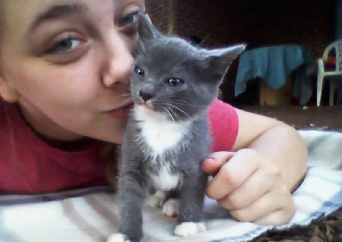 La recuperación de la joven que se arrancó los ojos por su adicción  a la metanfetamina | Internacionales