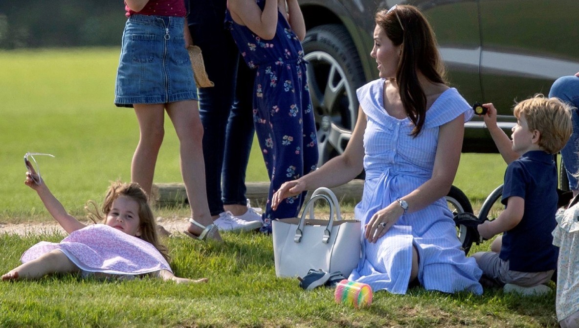 La foto del príncipe George que causó indignación entre los británicos | Internacionales