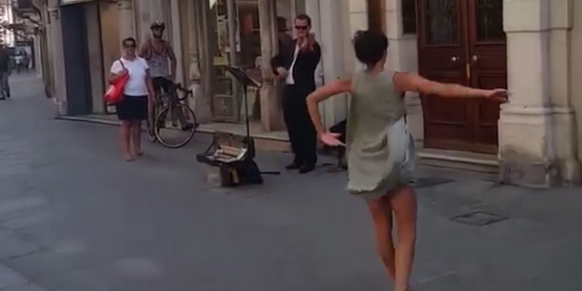 El improvisado baile de una adolescente palestina que sorprendió a todos | Redes