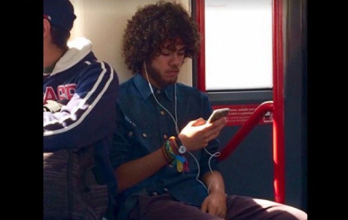 Se enamoró de un chico en el subte, lo publicó en Facebook y ésto fue lo que le sucedió | Redes