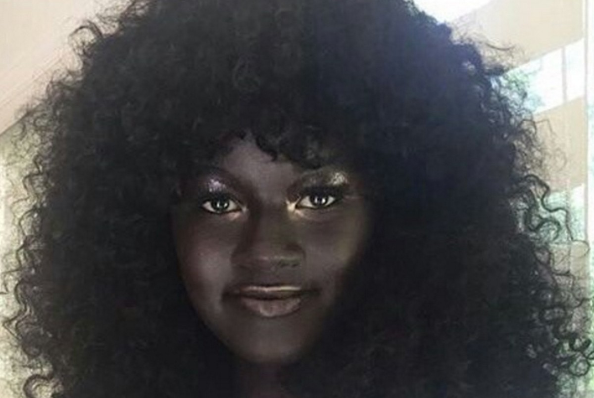 La modelo que conquista Internet por su color de piel | Redes