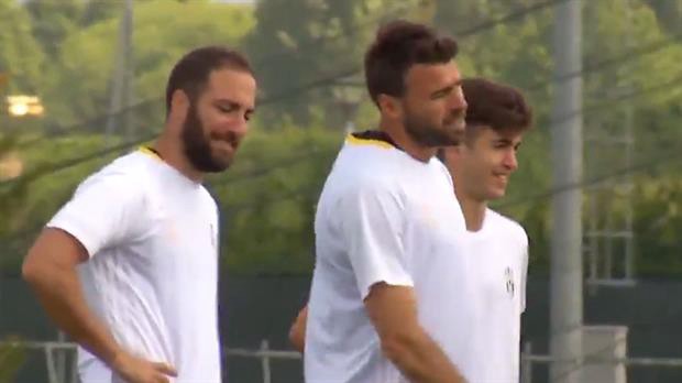 Higuaín, otra vez viral: la broma fallida en un entrenamiento | Redes