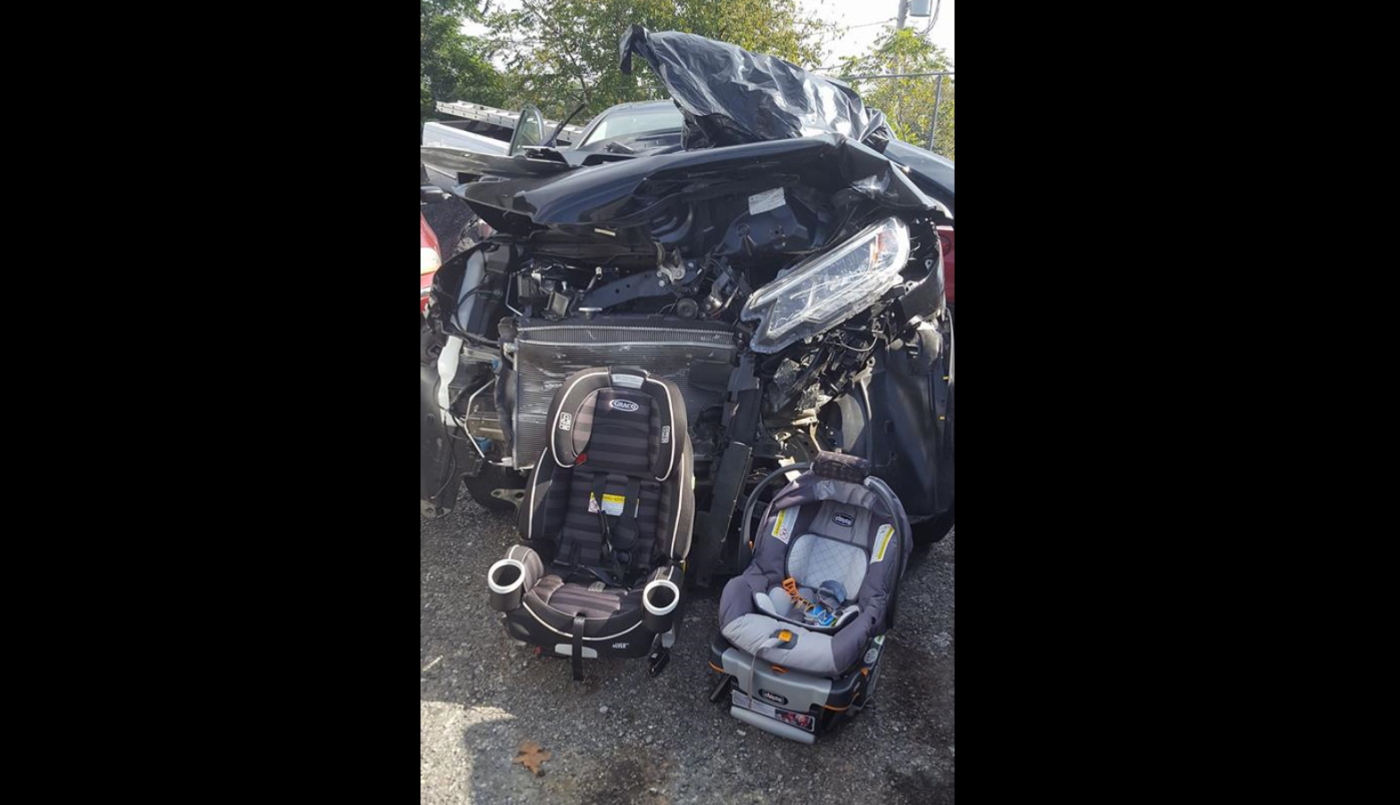 La foto que publicó una mamá que sobrevivió a un accidente de auto con sus hijos que conmueve a todos en redes sociales | Redes