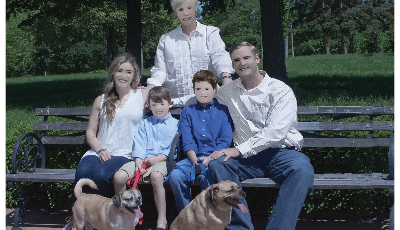 Una familia encargó una sesión de fotos y el increíble resultado se volvió viral | Redes