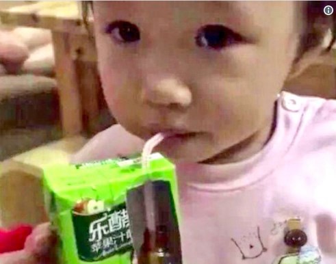 El truco de una madre para lograr que su hija tome el remedio | Redes