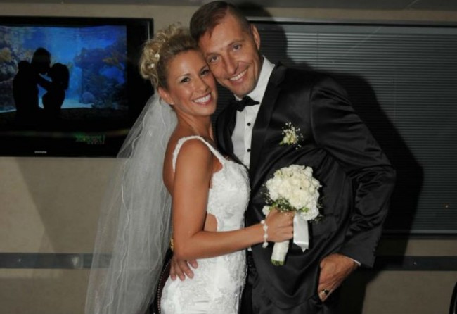 Las fotos ultra hot de la mujer de Pitana, el árbitro argentino que dirigirá la final del Mundial | Redes