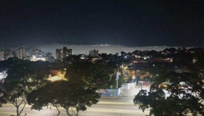 Tensión en la noche de Caracas: la policía disparó contra drones que sobrevolaban Miraflores | Internacionales
