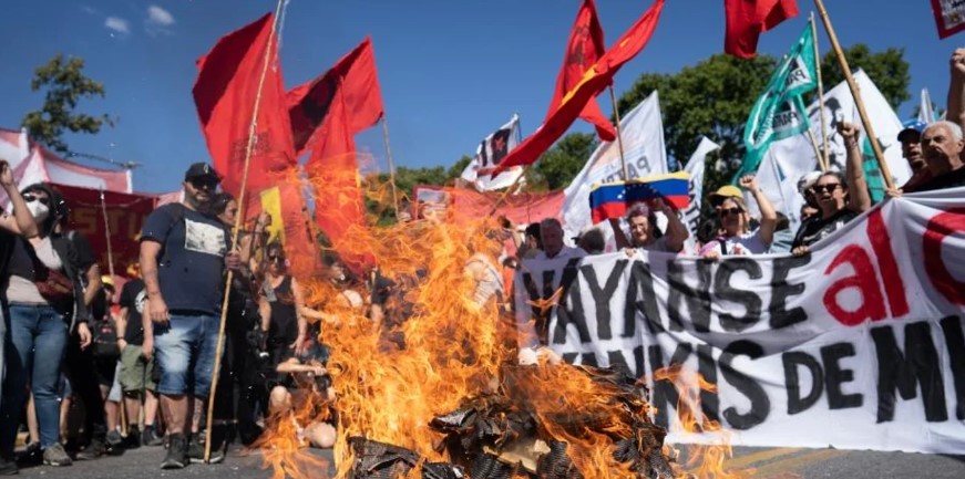 EEUU instó a sus ciudadanos a salir de Venezuela | Internacionales