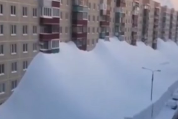 Rusia: fuerte tormenta deja a la península de Kamchatka sepultada bajo la nieve | Internacionales