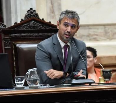 Martín Menem dijo que Quintela es como “un mono con un martillo en una cristalería” | Política