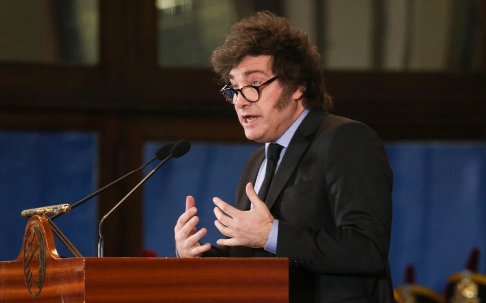 Javier Milei agradeció a todos los que luchan contra los incendios en la Patagonia | Política