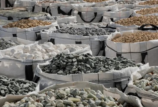Argentina y Estados Unidos suscribieron un acuerdo sobre minerales críticos | Economía